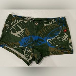 Tommy multicolor blue green size 11